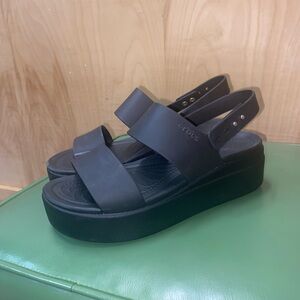 Crocs Women's Brooklyn Low Wedge Sandals